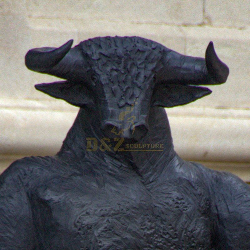 bull sculpture