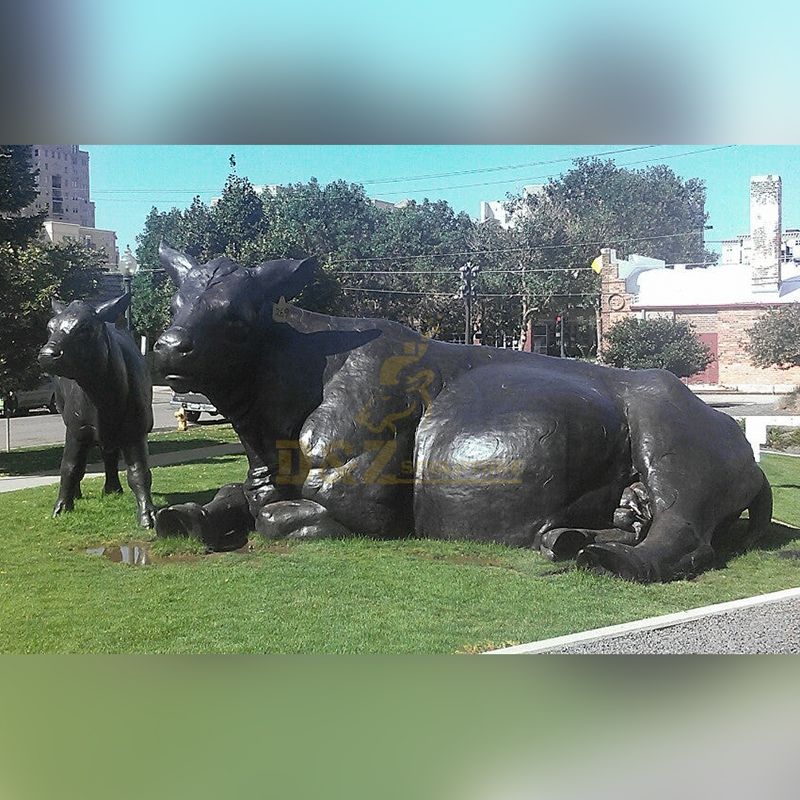 bull sculpture