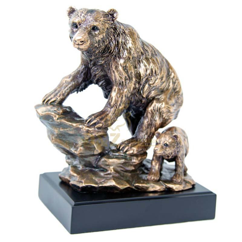 outdoor bear statues