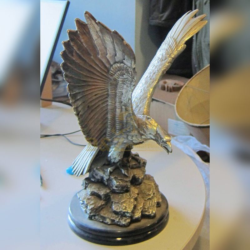 bronze eagle sculpture