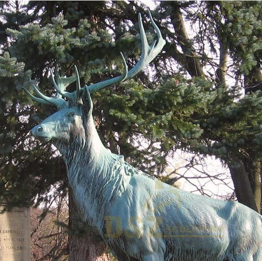 deer sculpture for garden