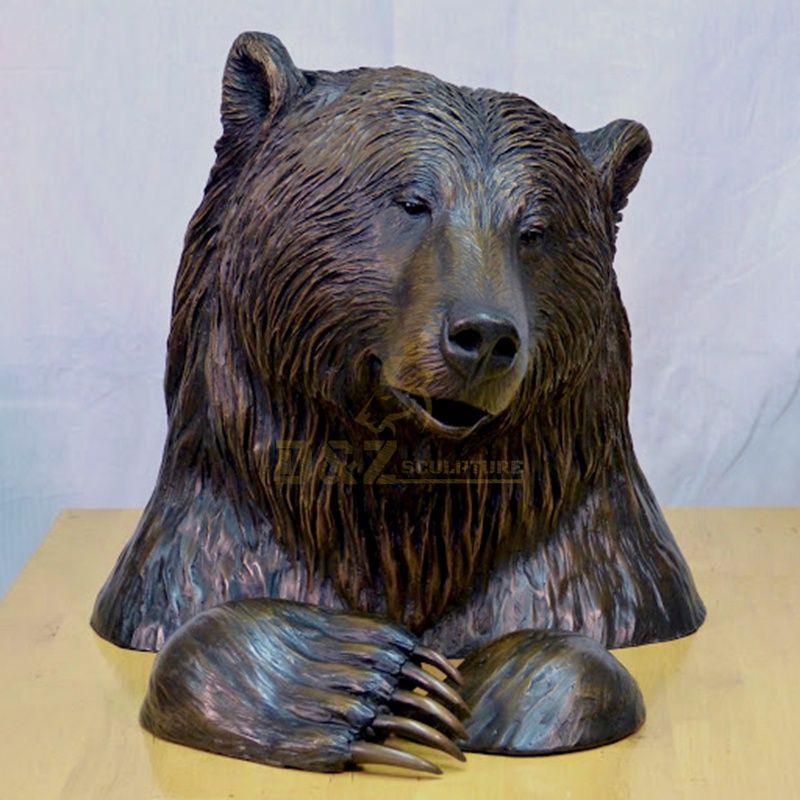 bear head garden sculpture