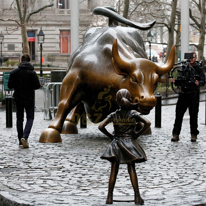 The wall street bull fearless girl statue replica