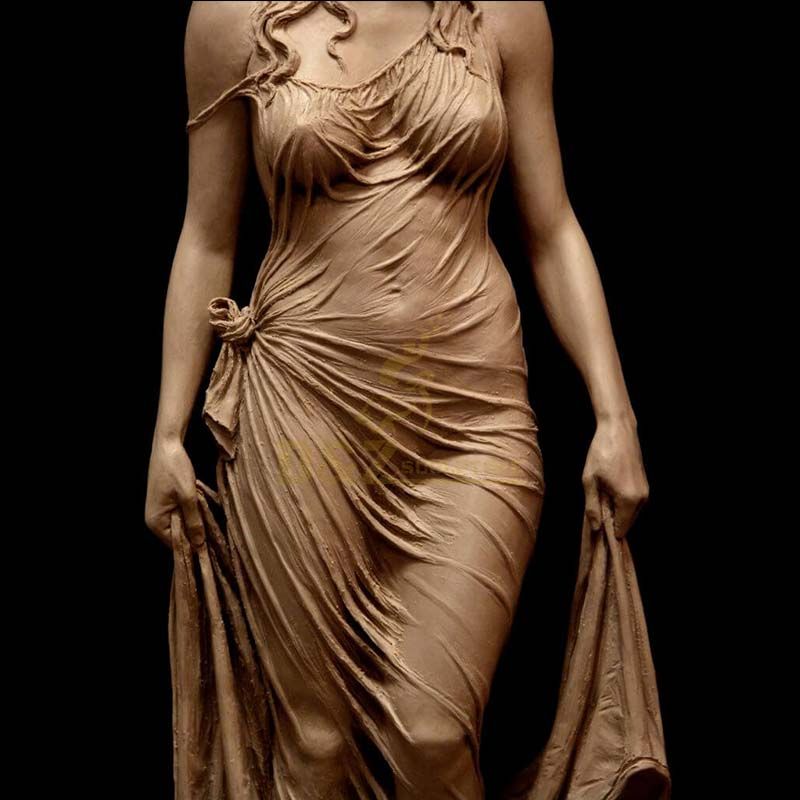 bathsheba lady sculpture