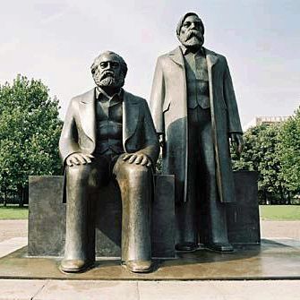 famous karl marx statue