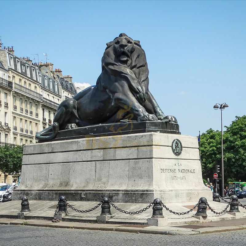 statue of lion