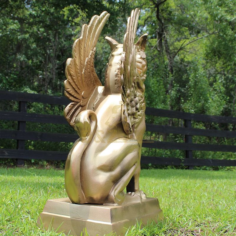 outdoor large griffin Statues