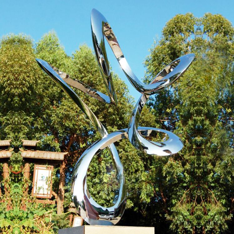 What are the 5 Common Materials of Sculptures?