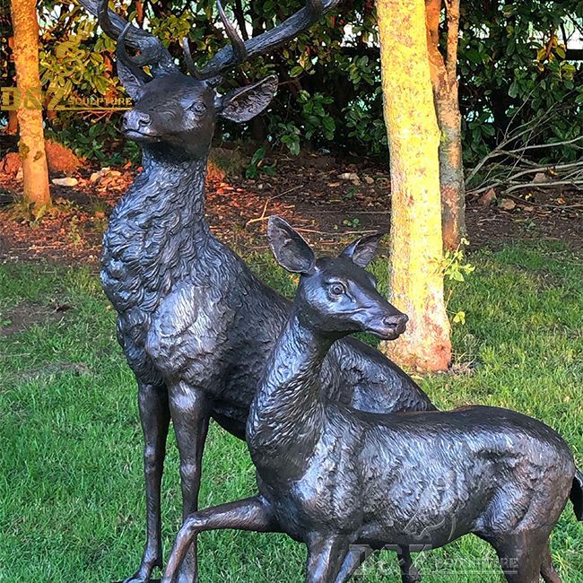 Life size bronze deer statues for the yard