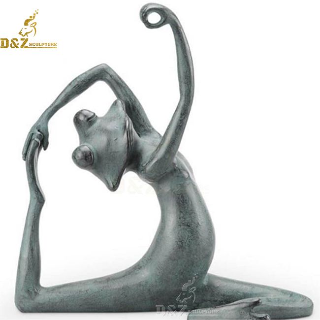 yoga frog garden statue