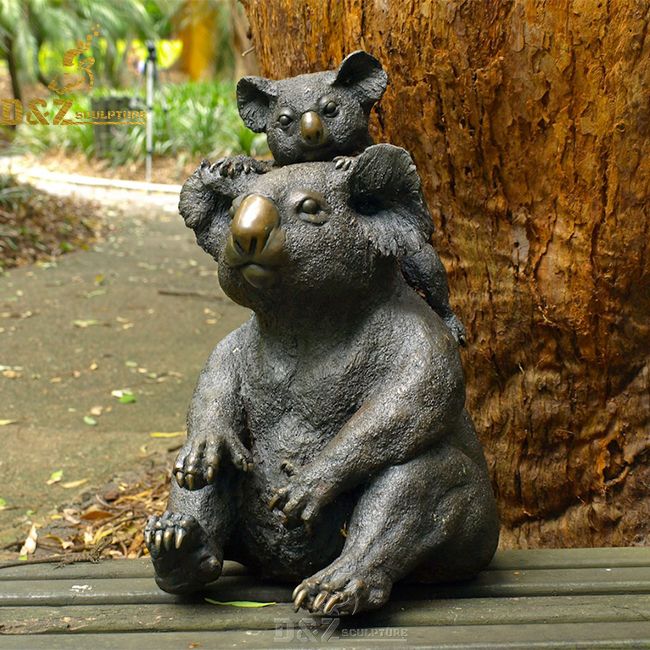 Gaint koala bear garden statue