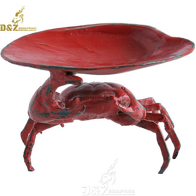 crab butler statue