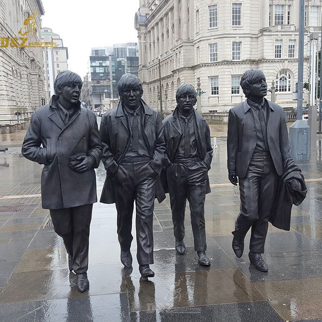Liverpool the Beatles statue