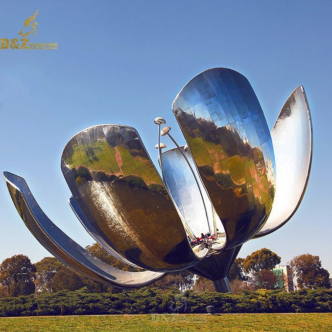 giant metal flower Floralis Generica