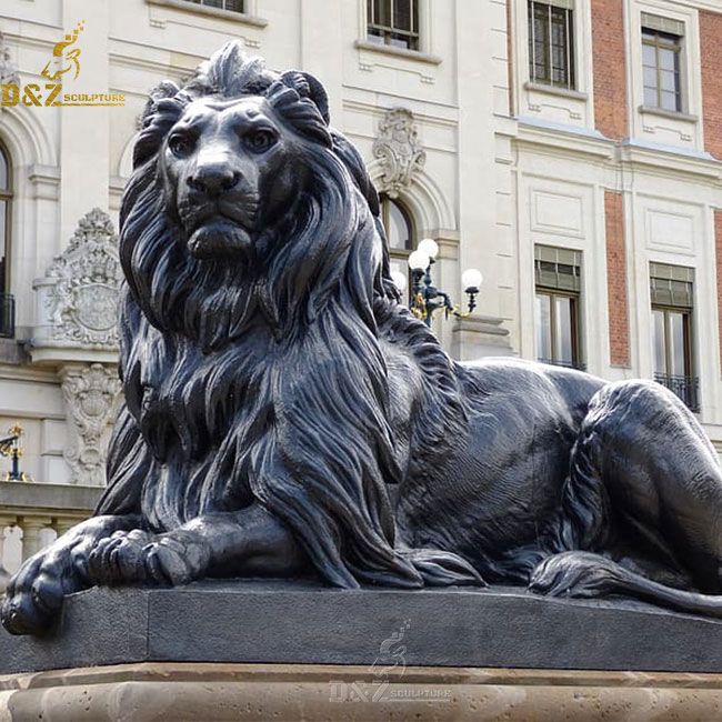 Outdoor large lion statue for home entrance
