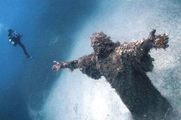 Where is the Jesus statue underwater?