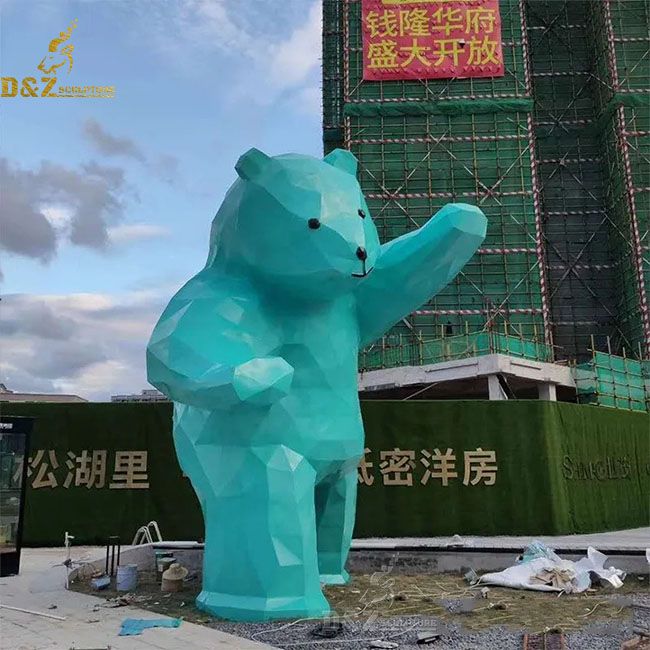 Giant geometric welcome bear sculpture ornament