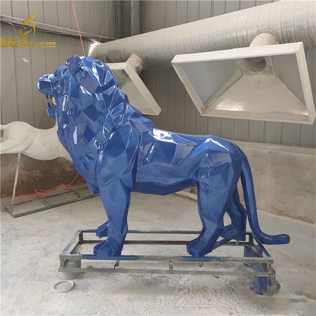 fiberglass lion statue
