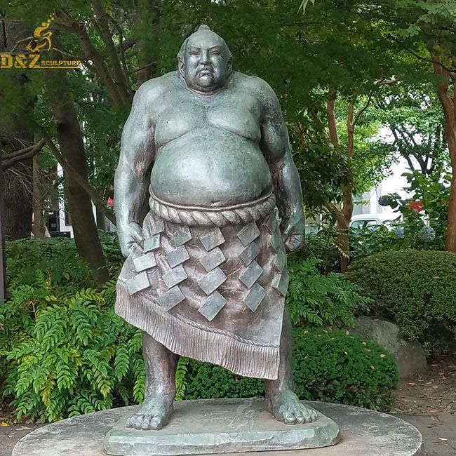 Large outdoor sumo wrestler garden statue for sale