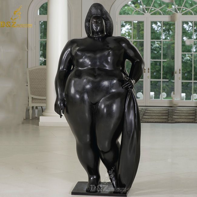 Fernando Botero Venus sculpture
