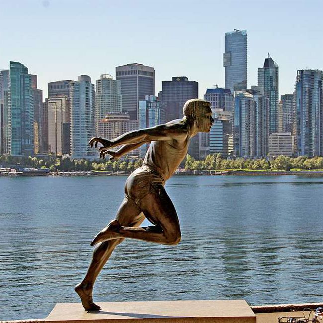 runner sculpture