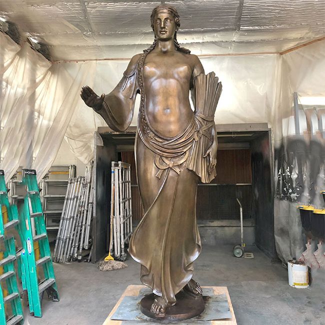 Ceres goddess roman statue on top of Missouri state capitol