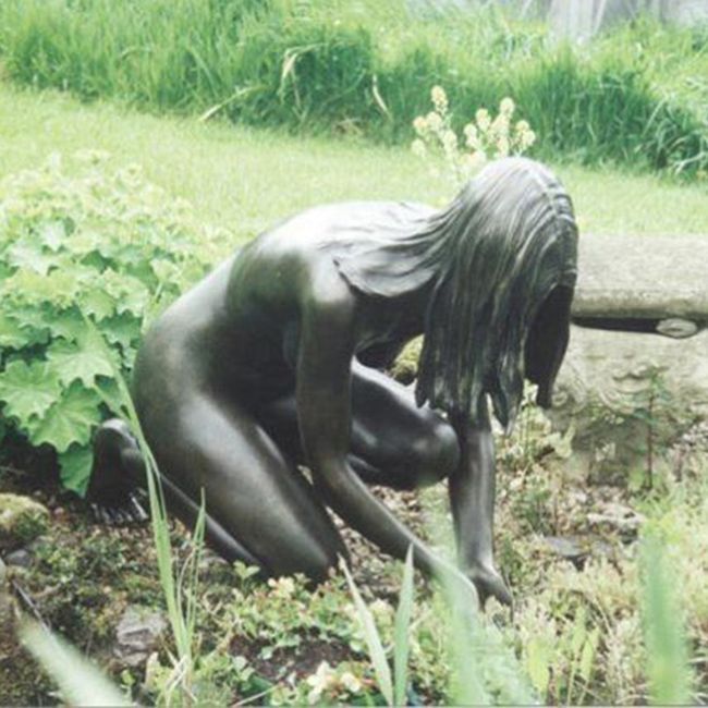 lady of the lake garden statue