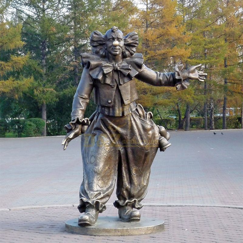 life size clown garden statue