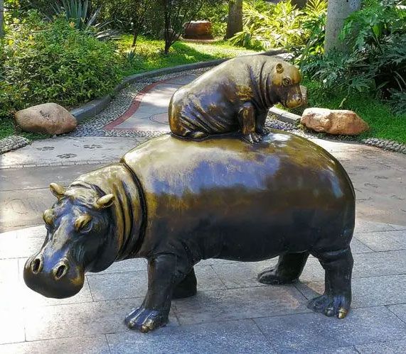 mother with baby love hippo garden statue and sculpture for sale