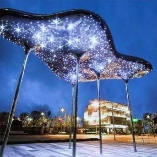 large outdoor city star tree sculpture