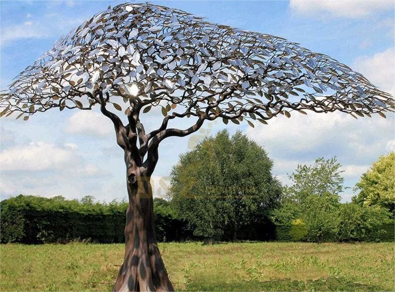 The Tree of Life Sculpture: Blending of art and life