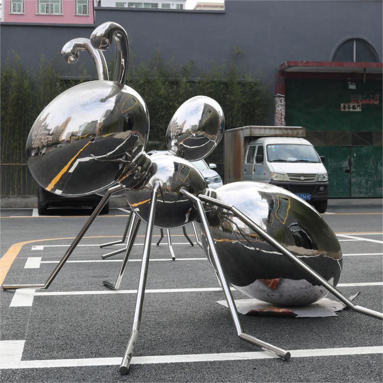 Outdoor metal ant sculpture mirror stainless steel art deco for sale