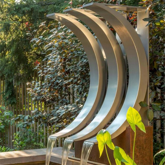 Outdoor stainless steel crescent water fountain sculpture metal water feature sculpture DZ-190