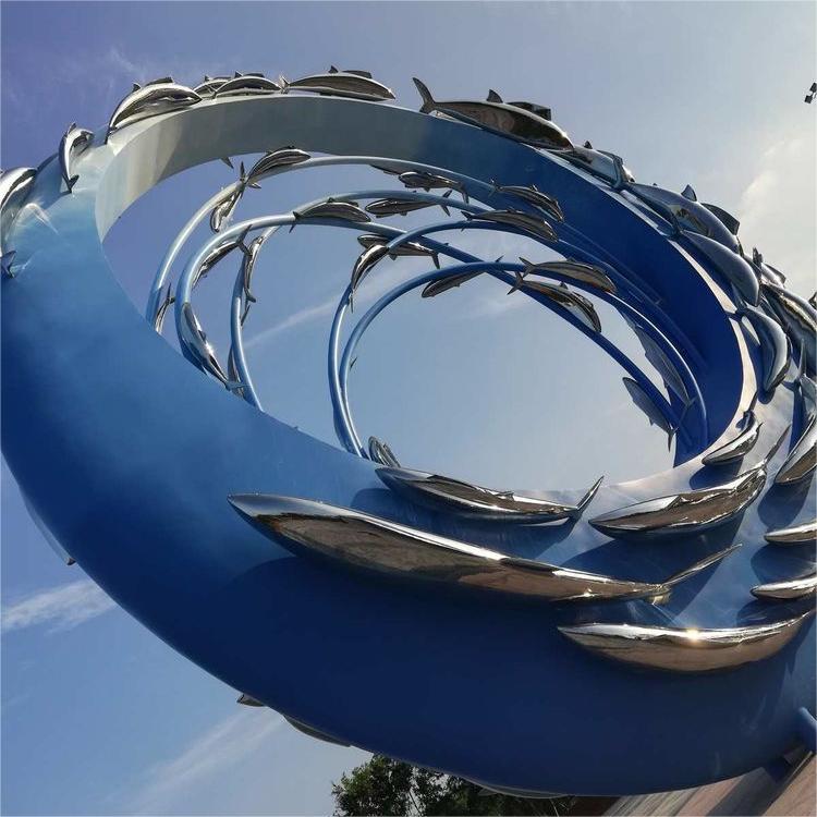 Giant silver fish embellished stainless steel metal circle sculpture Ocean Dream series custom