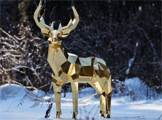 Common Eastern and Western festival sculptures