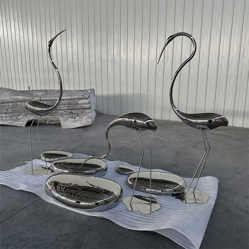 Metal flamingo and pebble art sculpture mirror stainless steel sculpture DZ-234