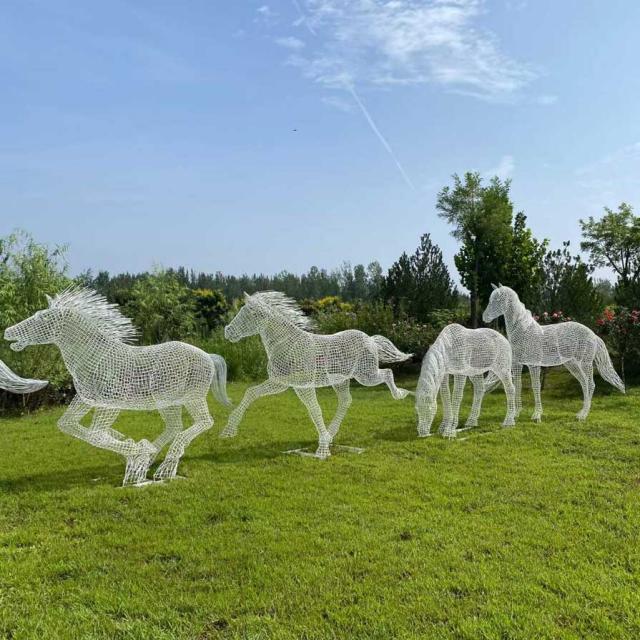 Life size metal hollow line carving horse sculptures for sale outdoor park decoration DZ-244