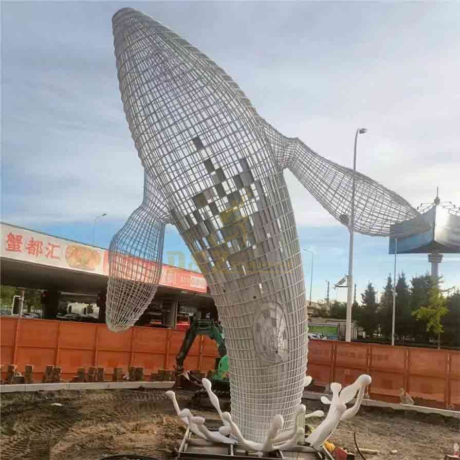 Outdoor metal wire whale sculpture white hollow art DZ-275