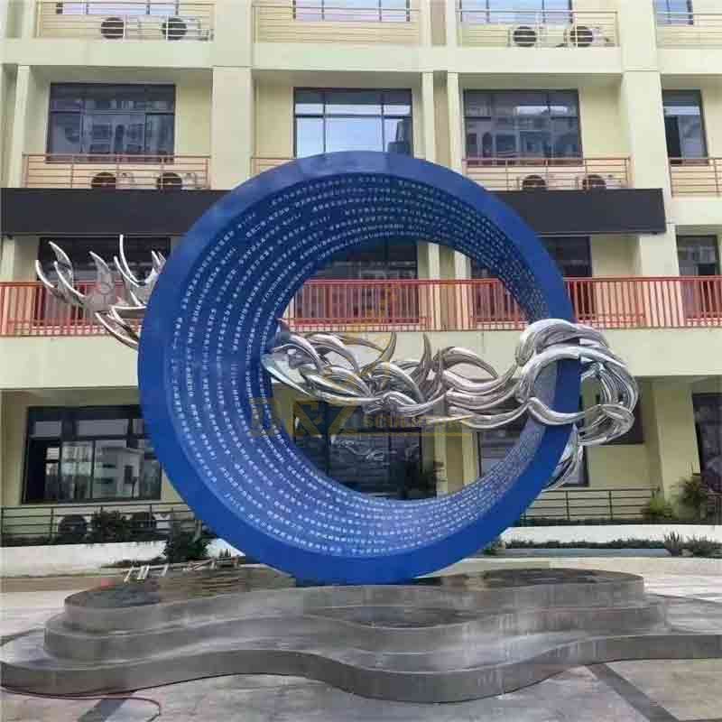 Large outdoor moon sculpture campus metal sculpture customization DZ-282