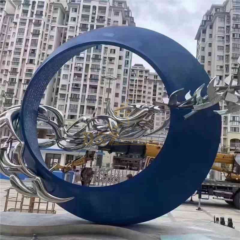 Large outdoor moon sculpture campus metal sculpture customization DZ-282