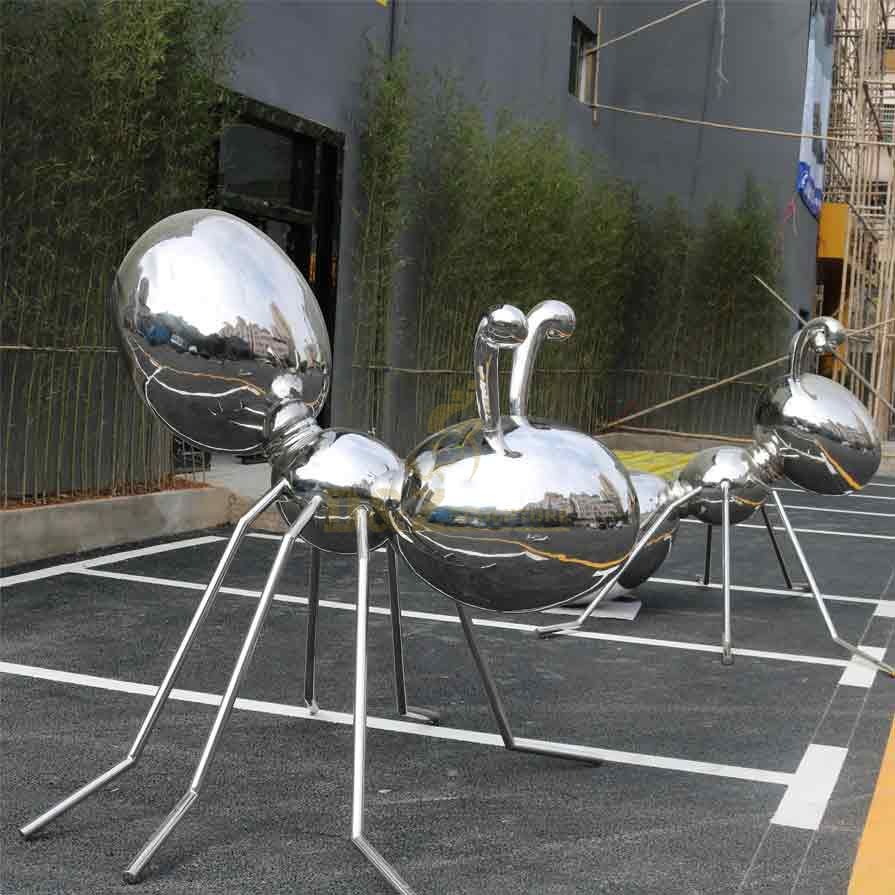 Giant stainless steel metal ant sculptures for sale