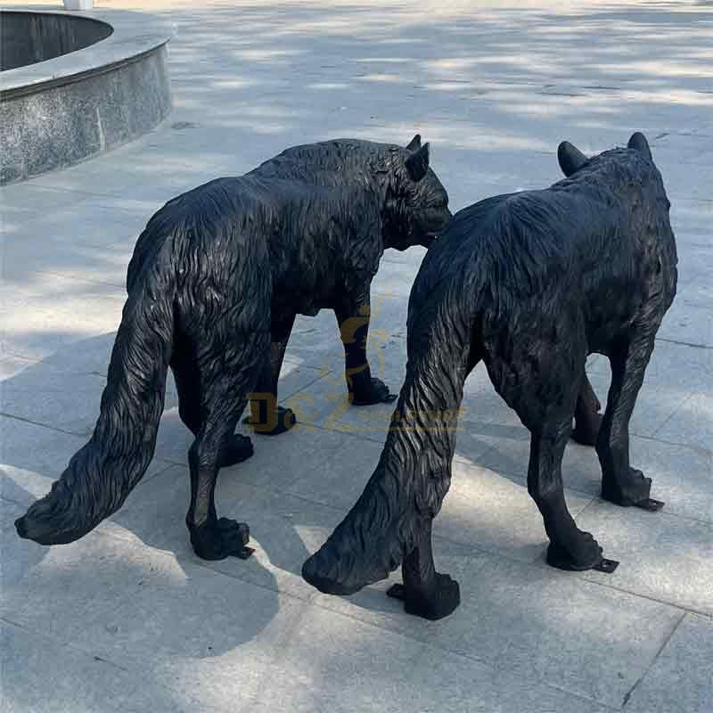 Pair of black outdoor life size bronze wolf statues for sale DZ-392