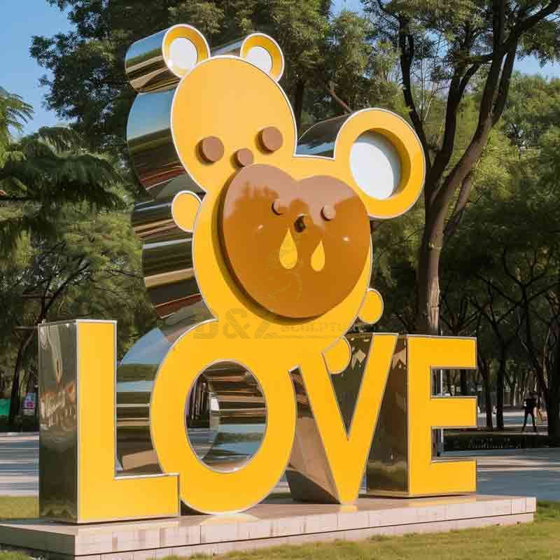 Large LOVE Sculpture for Sale for Park | Bear Decor DZ-841