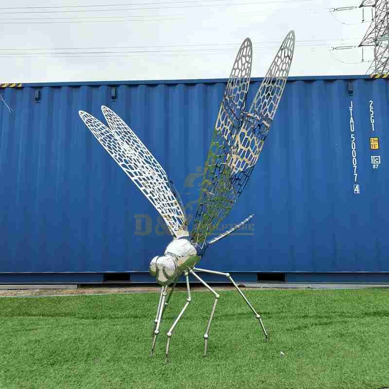outdoor dragonfly sculpture
