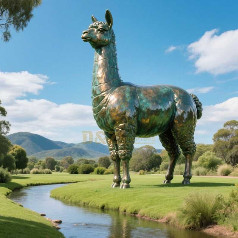 alpaca statue