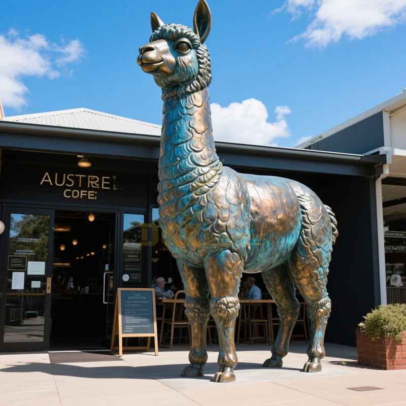 alpaca garden statue