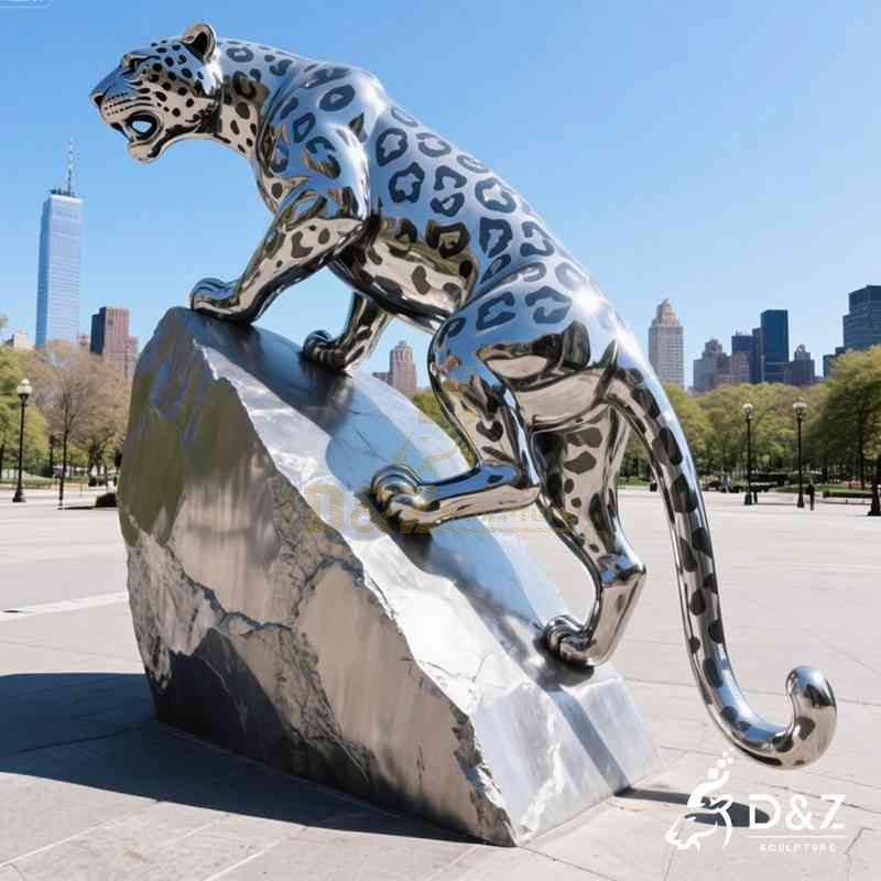 metal animal sculpture