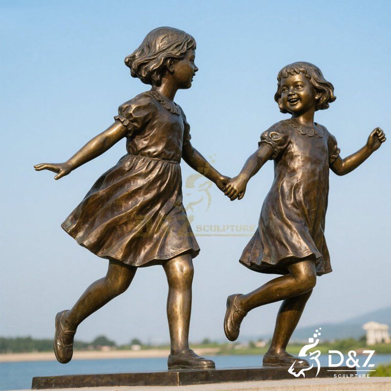 friend statue