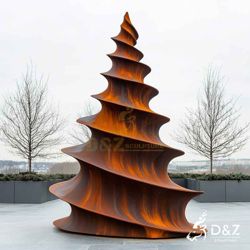 outdoor christmas tree sculpture