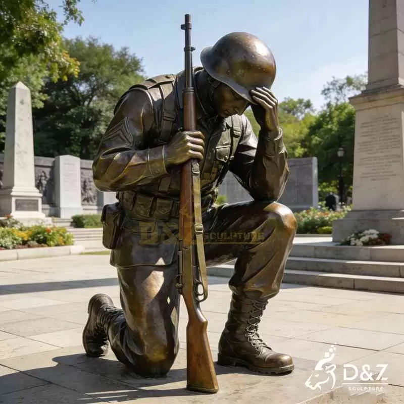 Bronze Kneeling Soldier Statue for Garden Memorial DZJ-290